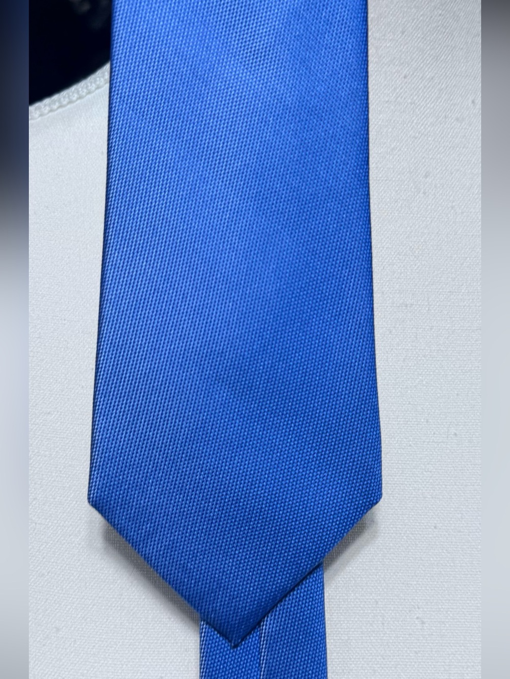 Banana Republic Men's Solid Royal Blue Tie